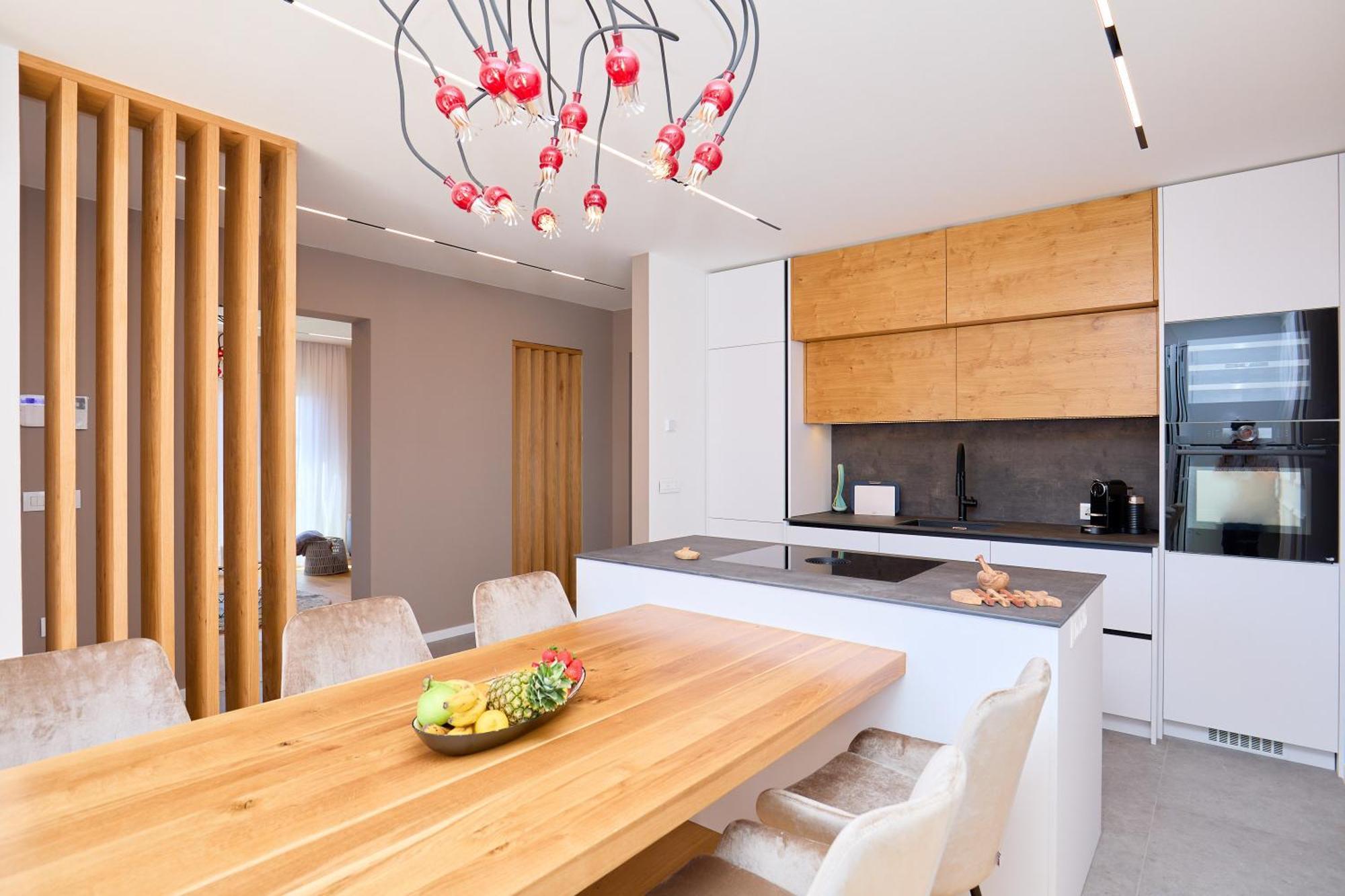 New & Stunning Views In Luxury 5* Divona Apartment ดูบรอฟนิก ภายนอก รูปภาพ